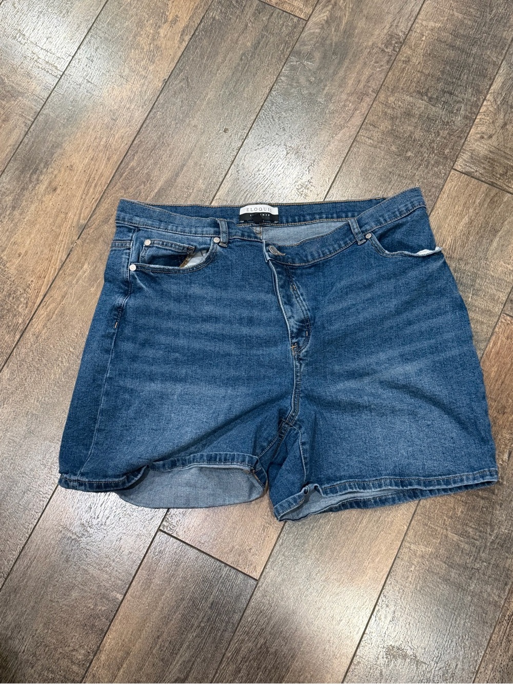 Eloquii women’s denim shorts